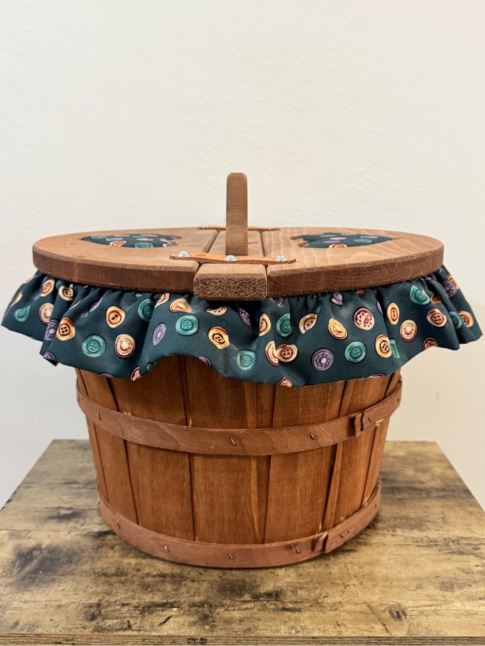 Vintage Wooden Sewing Basket with Button Print Fabric & Heart Cutouts - Picture 8 of 14